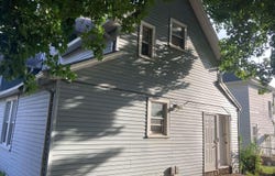 835 17TH Avenue, Moline, IL 61265