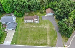 4145 Oakcrest Drive, Vadnais Heights, MN 55127
