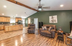 13045 State Route C, Newburg, MO 65550