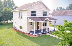 1015 S 5TH AVENUE, Wausau, WI 54401