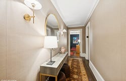 3100 N Sheridan Road 11D, Chicago, IL 60657