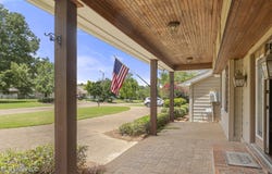 592 S Deerfield Drive, Canton, MS 39046
