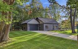 6854 Clubhouse Drive E, Canadian Lakes, MI 49346