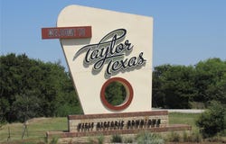 1310 Marshall ST, Taylor, TX 76574