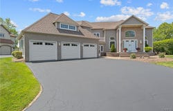 8835 Wedgefield Lane, Cicero, NY 13039