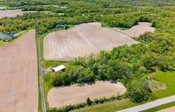 24085 FARMDALE Road, Washington, IL 61571