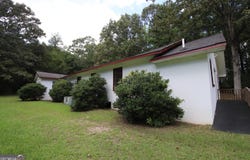 352 Old Hutchinson Mill, Lagrange, GA 30240