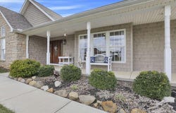 13861 Crescent Cove Avenue NE, Thornville, OH 43076