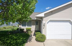 249 W Heatherwood Drive, Barberton, OH 44203
