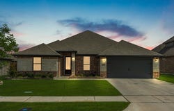 1625 Goodnight Trail, Krum, TX 76249