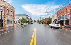 107 N Main St, Beaver Dam, KY 42320