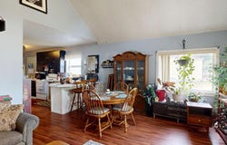 728 Bay, Bay City, MI 48706