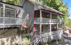 13 Pine Street, Eureka Springs, AR 72632