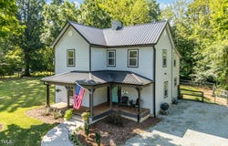 605 W Holt Street, Mebane, NC 27302