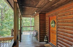 32 Paddlefish Road, Broken Bow, OK 74728