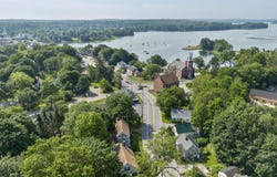 14 Academy Hill Road, Newcastle, ME 04553