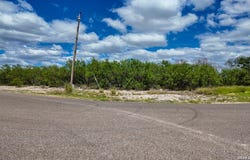 16 Borjon Dr, Eagle Pass, TX 78852
