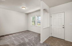 1051 S 54TH ST, Springfield, OR 97478