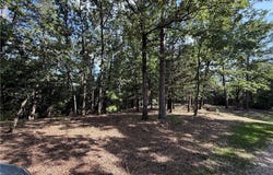 135 Parkway  RD, Eureka Springs, AR 72632