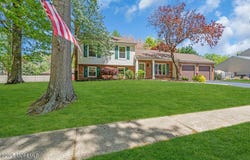 5 Beth Drive, Middletown, NJ 07748