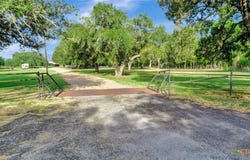 371 Old Gonzales Road, Cuero, TX 77954