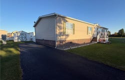 4104 Seneca, Niagara Falls, NY 14304