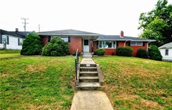 1168 Elm St, Monaca, PA 15061