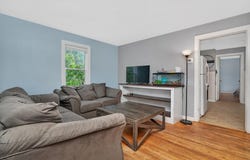 2477 Union Street, Lake Station, IN 46405