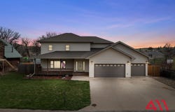 226 Pine St -, Hulett, WY 82720