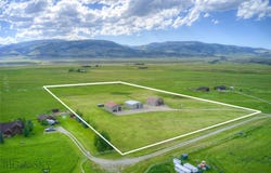 27 Badger Road, Livingston, MT 59047