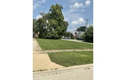 13 W 30th Place, Steger, IL 60475