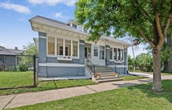 126 YALE Street, GREEN BAY, WI 54303-1781