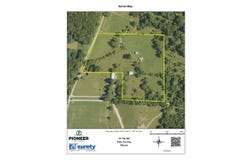 000 423rd St, Nebo, IL 62355