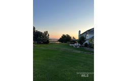 8344 Partridge Drive, Nampa, ID 83686
