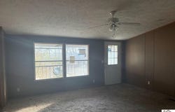 5127 LaCenter Road, Barlow, KY 42024