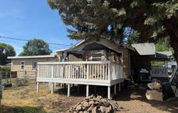 2732 Summers Lane, Klamath Falls, OR 97603