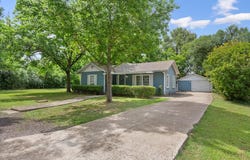 802 Avenue A, Valley Mills, TX 76689
