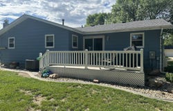 845 Madison Blvd SE, Huron, SD 57350