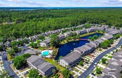 90 Ceasar Place, Hilton Head Island, SC 29926