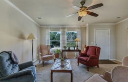 349 S Vine St, Kerrville, TX 78028