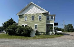 6 Fairfield Hill Road, St. Albans Town, VT 05478