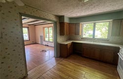 1201 E Main Street, Staunton, IL 62088