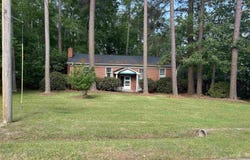 402 Chestnut Street, Clinton, SC 29325
