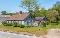 383 Putnam Pike, Glocester, RI 02829