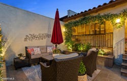 897 Woodlawn Drive, Thousand Oaks, CA 91360