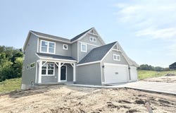 8344 Kettle Oak Drive SE, Alto, MI 49302