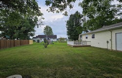13522 Bowling Alley Road, Benton, IL 62812
