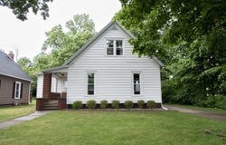523 Ogle Street, Kendallville, IN 46755-2242
