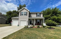 5993 Montauk Point, Vermilion, OH 44089