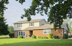 1104 N. Van St, Olney, IL 62450